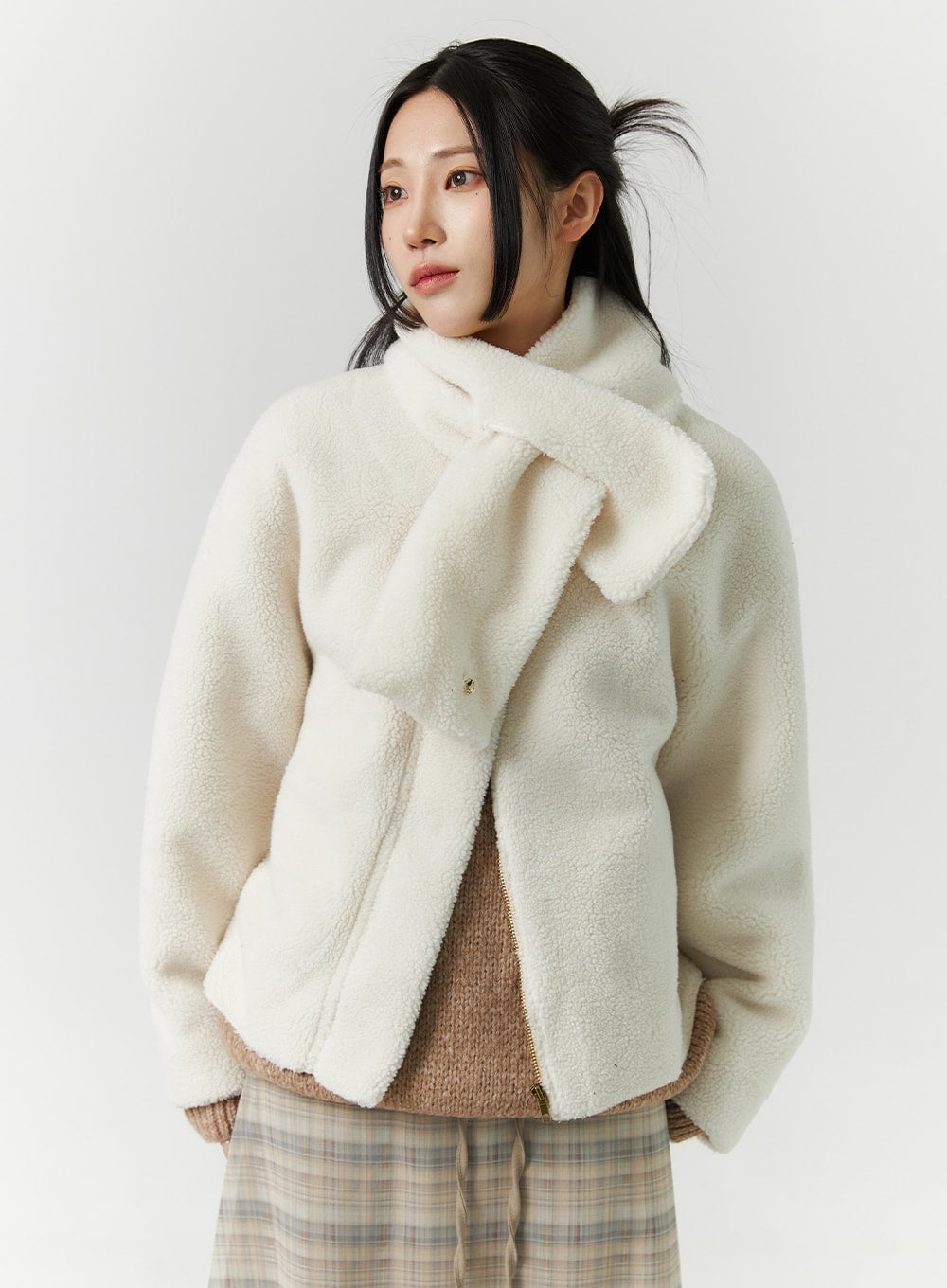 Faux Fur Jacket with Scarf CN329