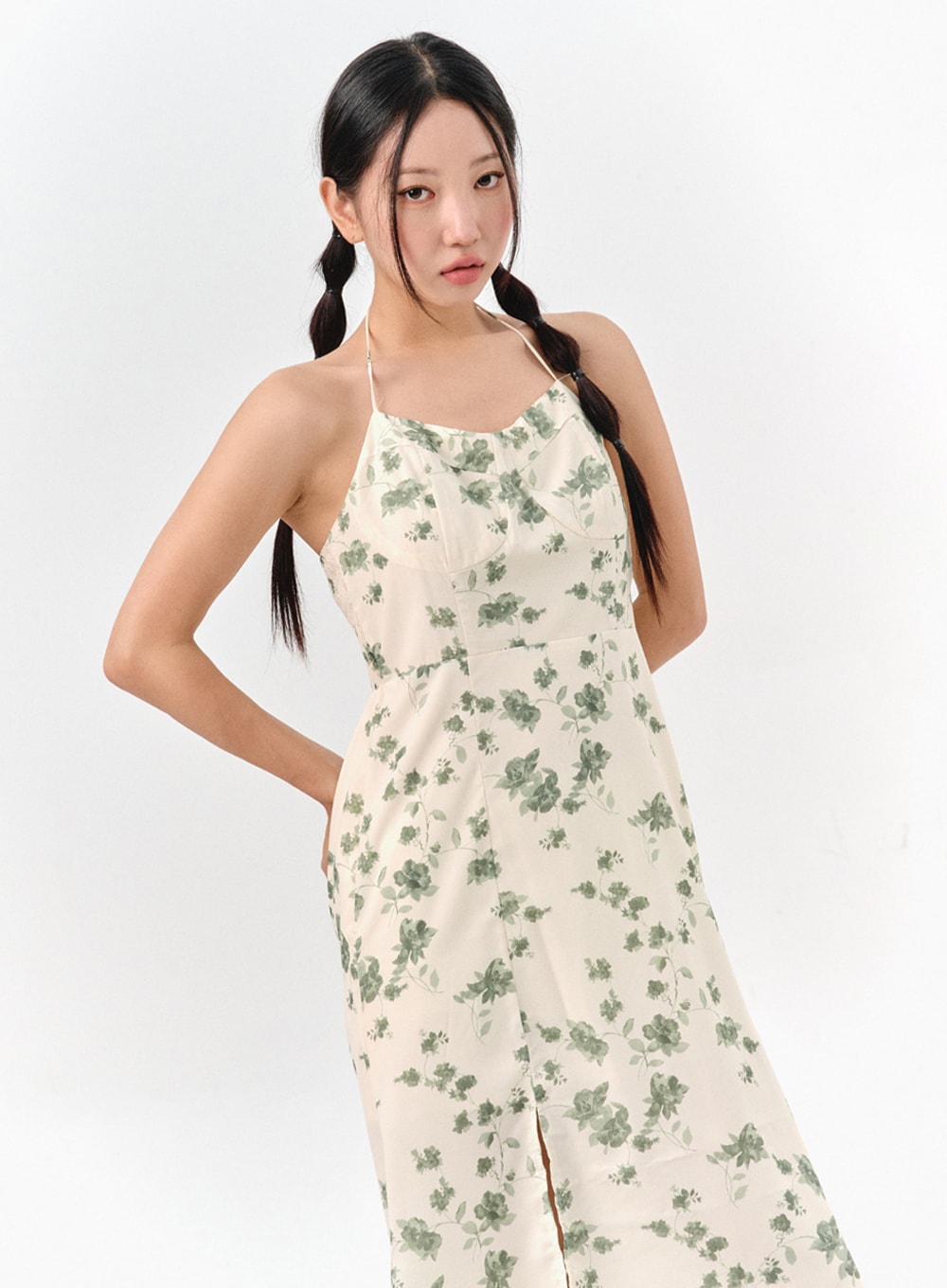Sleeveless Floral Halter Dress IS304